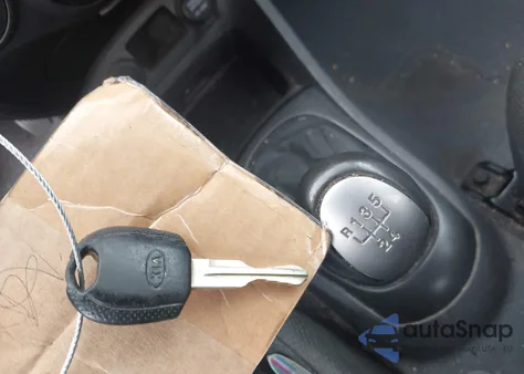 2008 Kia Rio Lx z USA, uszkodzony, nr VIN KNADE123986385628